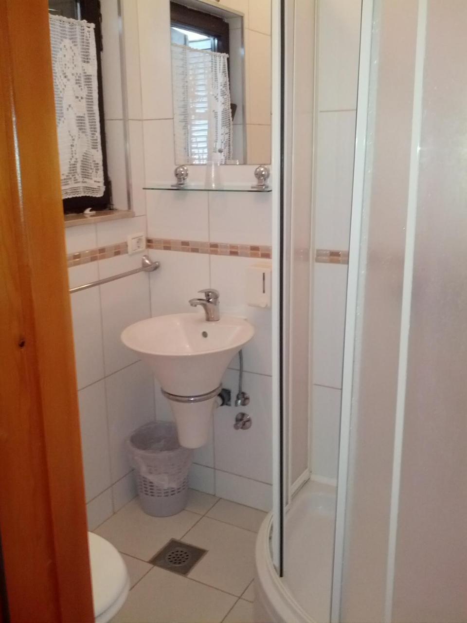 Pansion Ruzic Hotel Medjugorje Ngoại thất bức ảnh