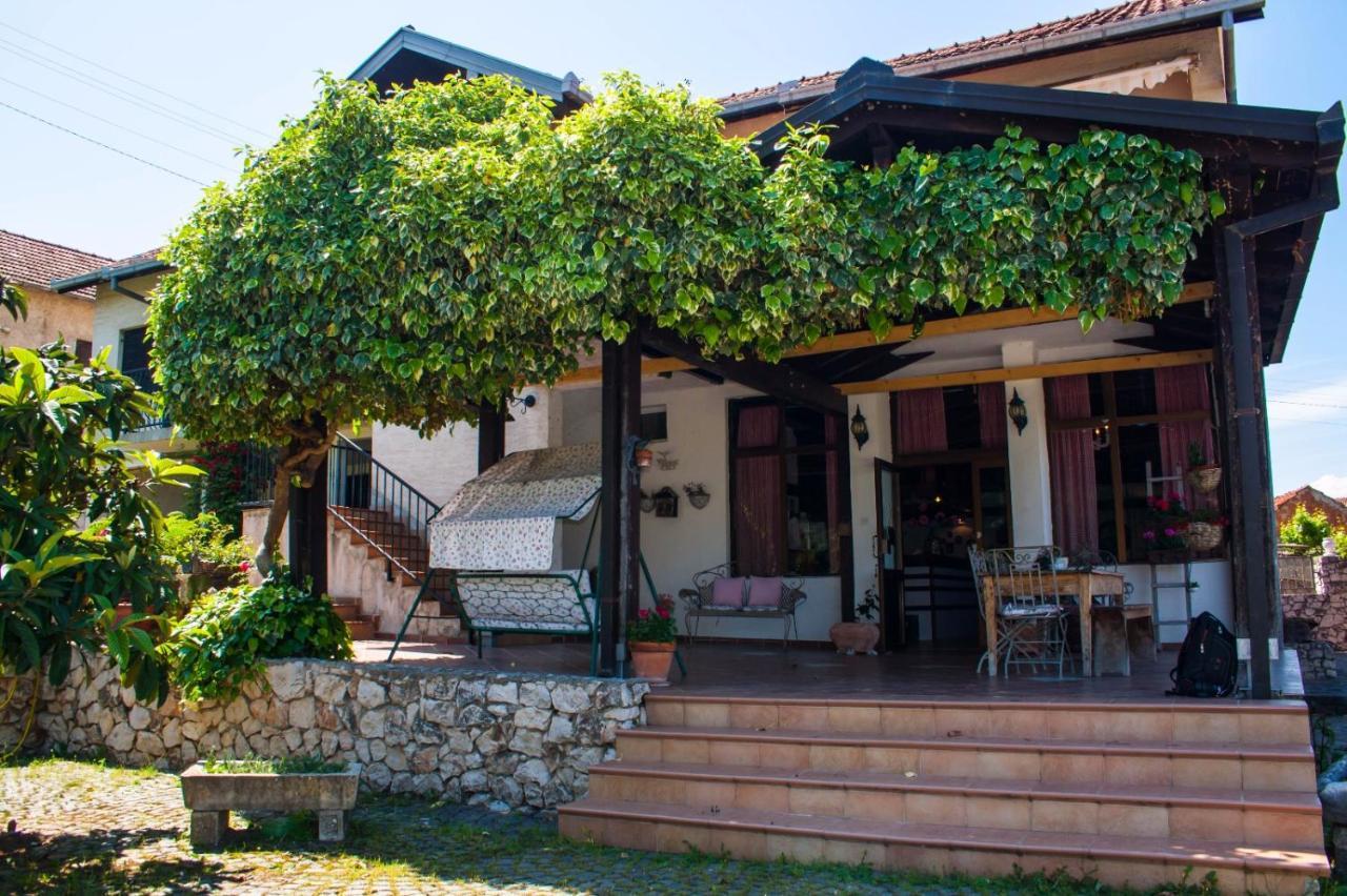 Pansion Ruzic Hotel Medjugorje Ngoại thất bức ảnh